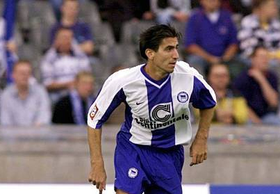 BERLIN, GERMANY - AUGUST 15:  1. BUNDESLIGA 99/00 Berlin; HERTHA BSC BERLIN - FC HANSA ROSTOCK 5:2; Kostas KONSTANTINIDIS/Hertha  (Photo by Lutz Bongarts/Bongarts/Getty Images)